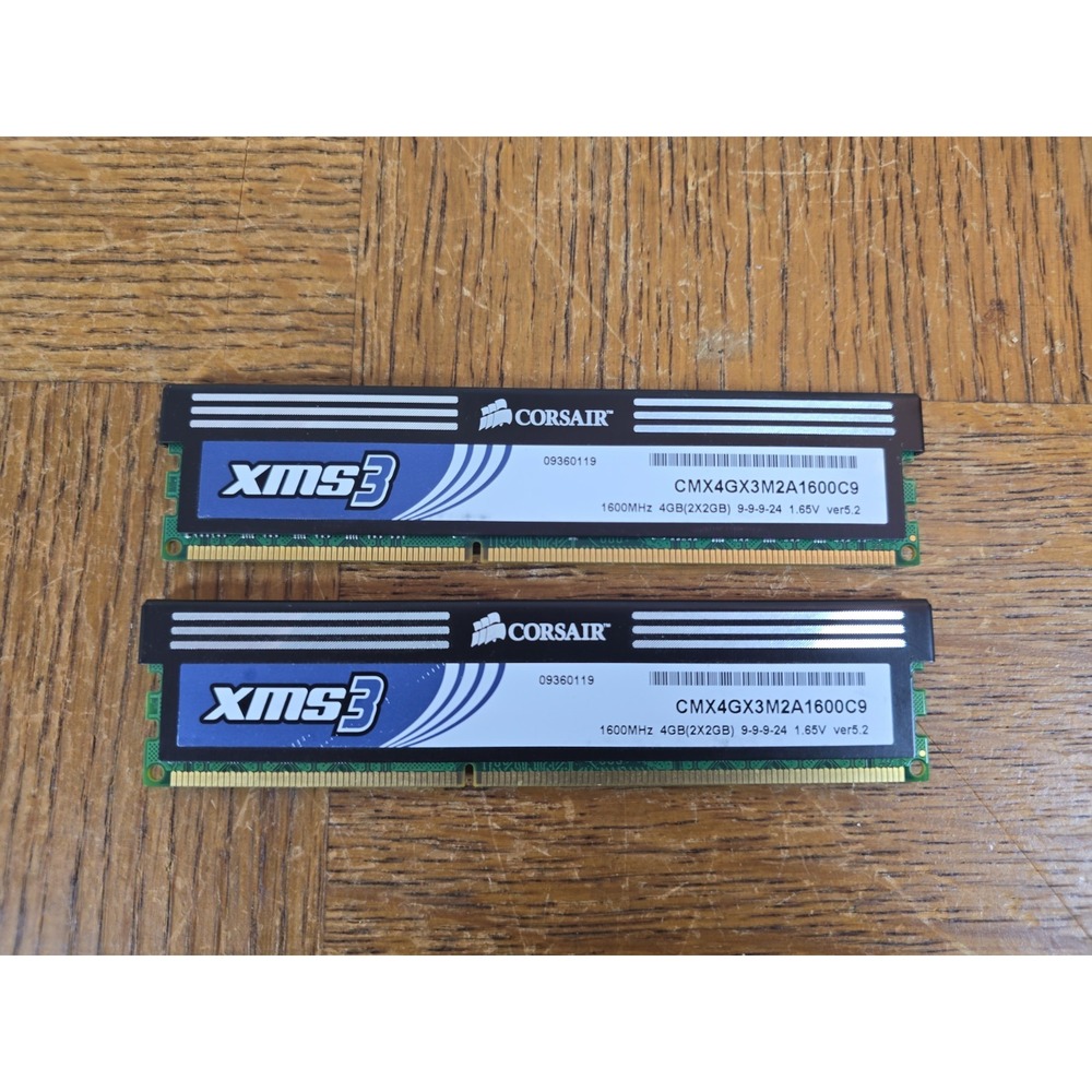 Corsair 8GB (2x4GB Kit) XMS3 DDR3 1600MHz PC3-12800 Desktop RAM CMX4GX3M2A1600C9